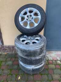 Зимові шини 215/60 R16 На ориг титанах Alfa Romeo