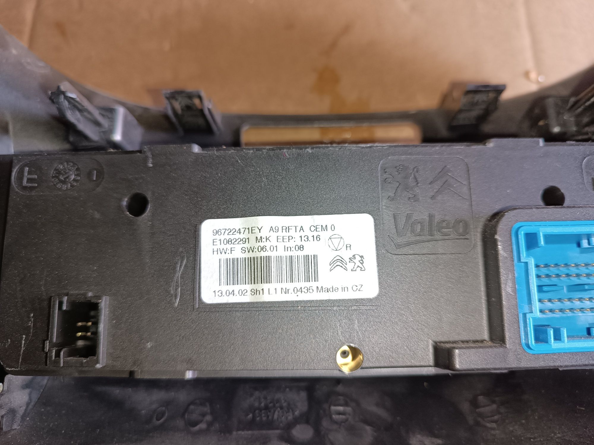 Peugeot 208 I GTi XY - Panel nawiewu klimatyzacji Srebrny 96.722.471EY