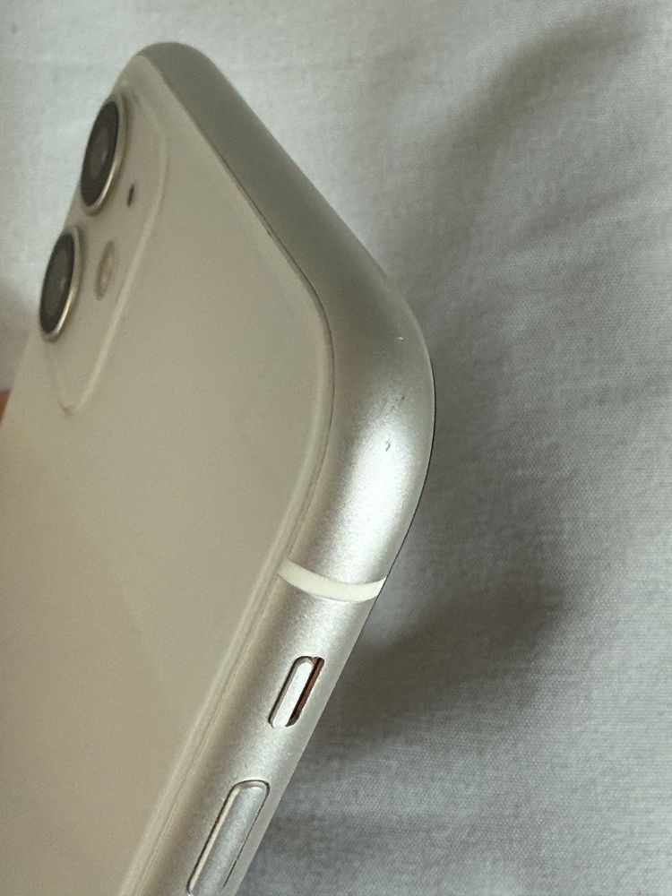 iPhone 11 64GB – 72% Bateria, Face ID, TrueTone – Wszystko Sprawne!
