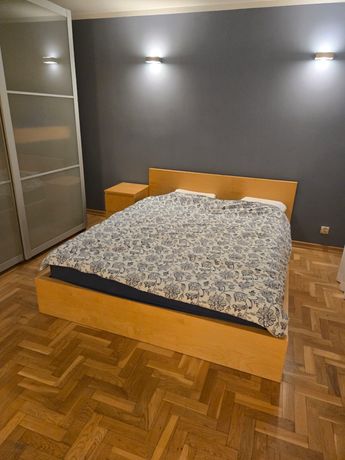 Łóżko Malm Ikea uzywane
