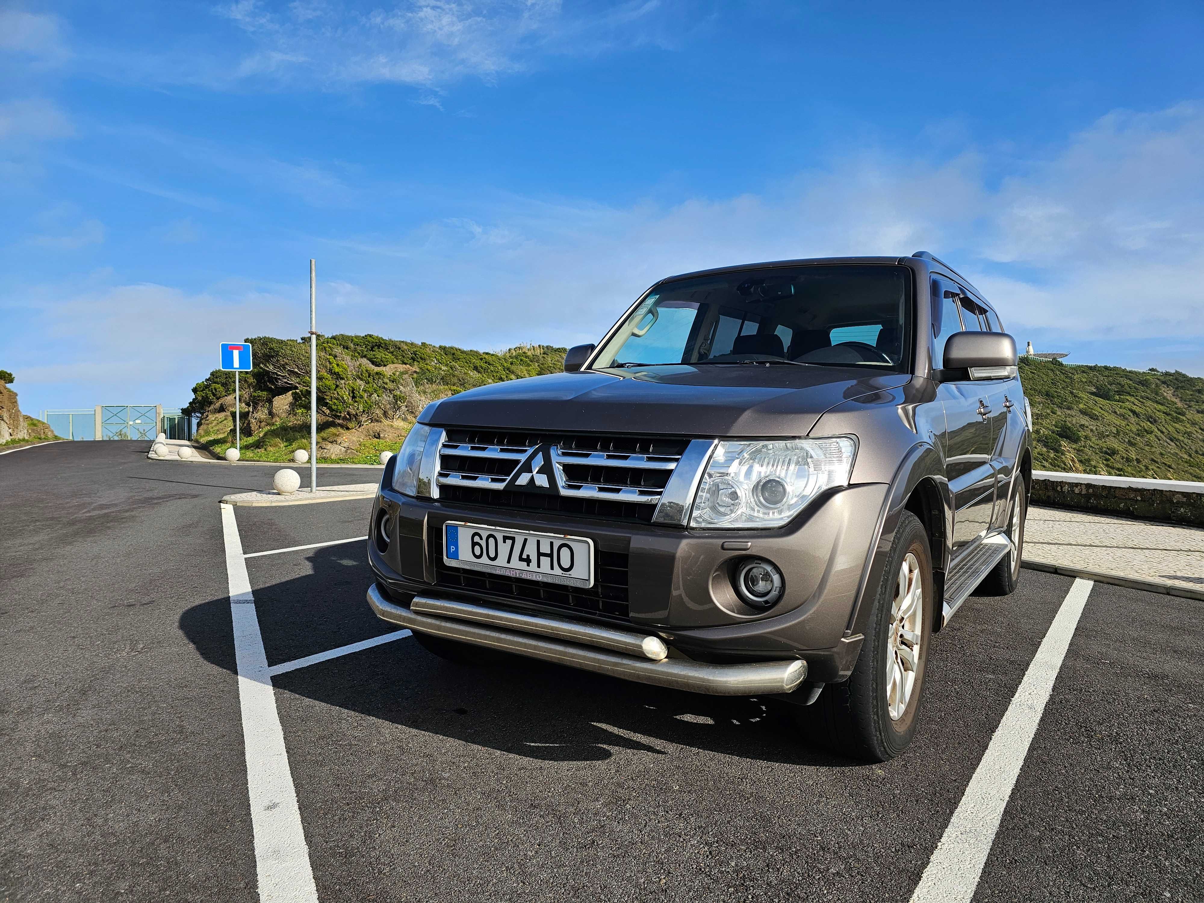 Mitsubihi  PAJERO