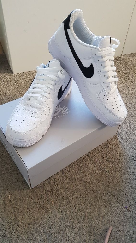 Nike Air Force 1