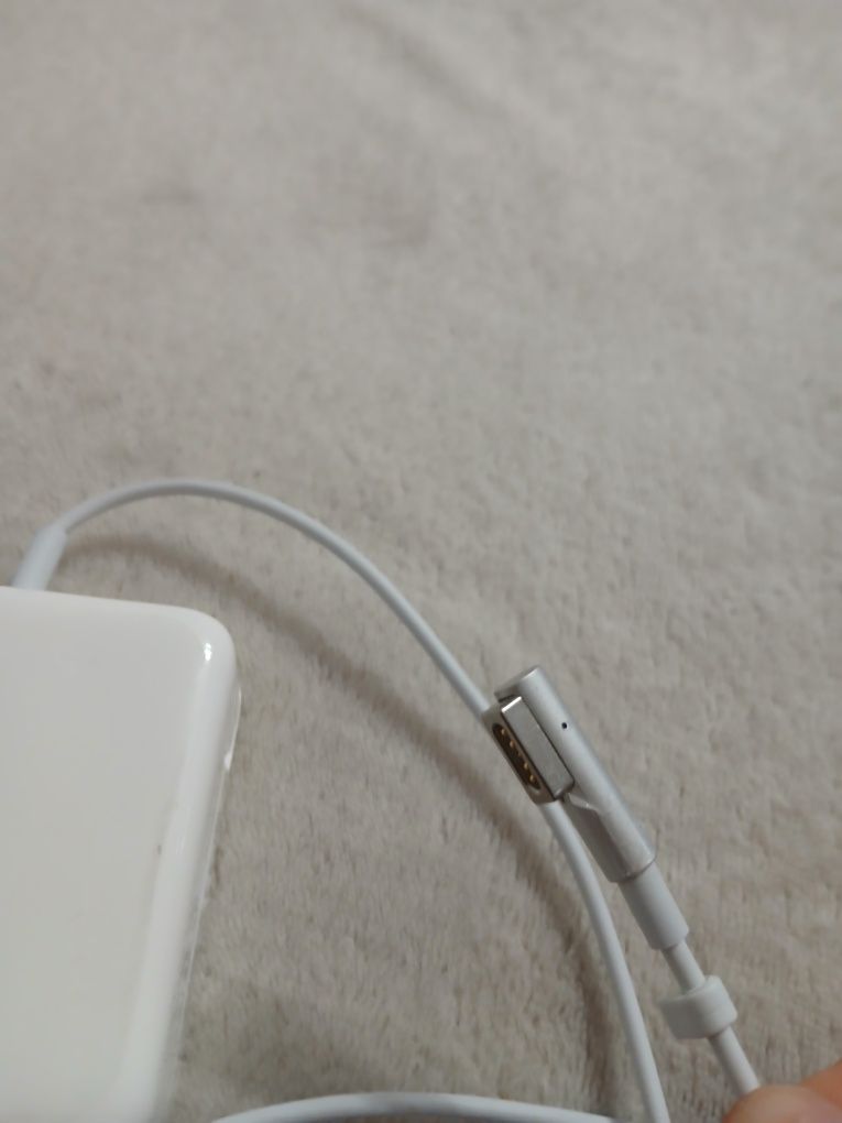 zasilacz  Apple do Macbook Pro i Macboo