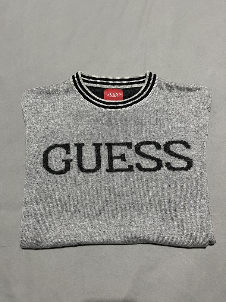 Camisola Guess - Tamanho S