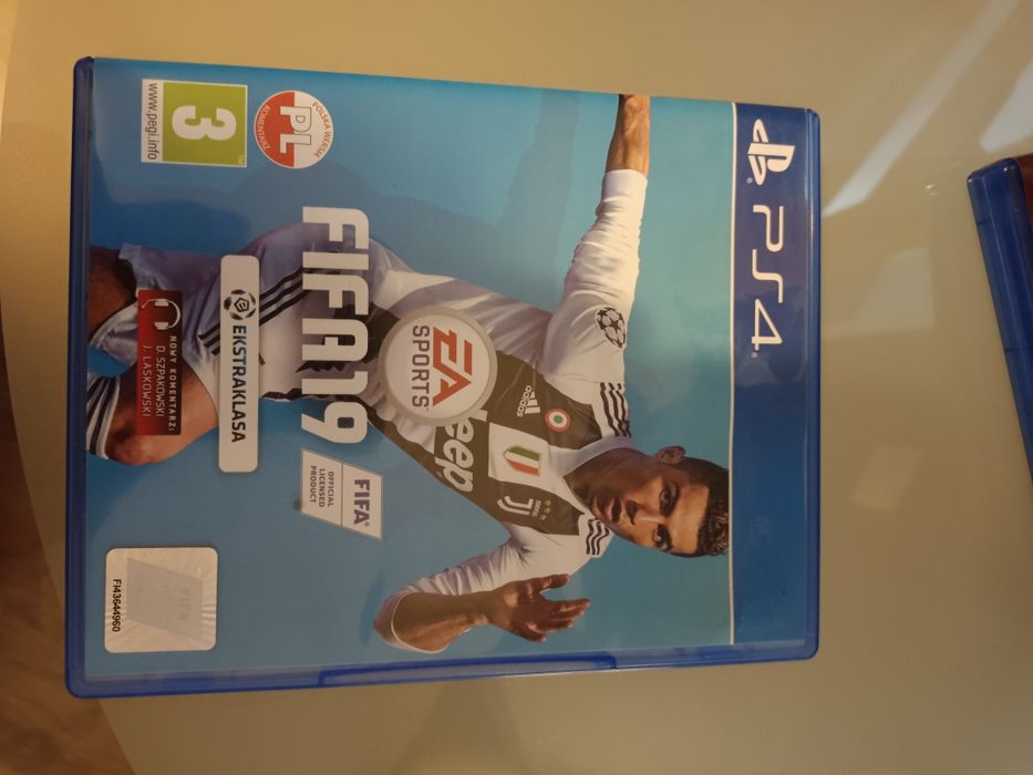 Gra FIFA 19 PS4