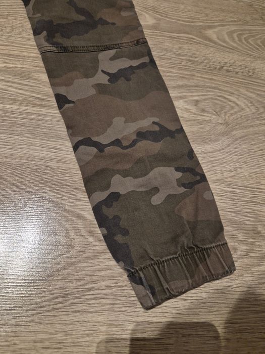 Spodnie Jack&Jones r. 158 moro, bojówki