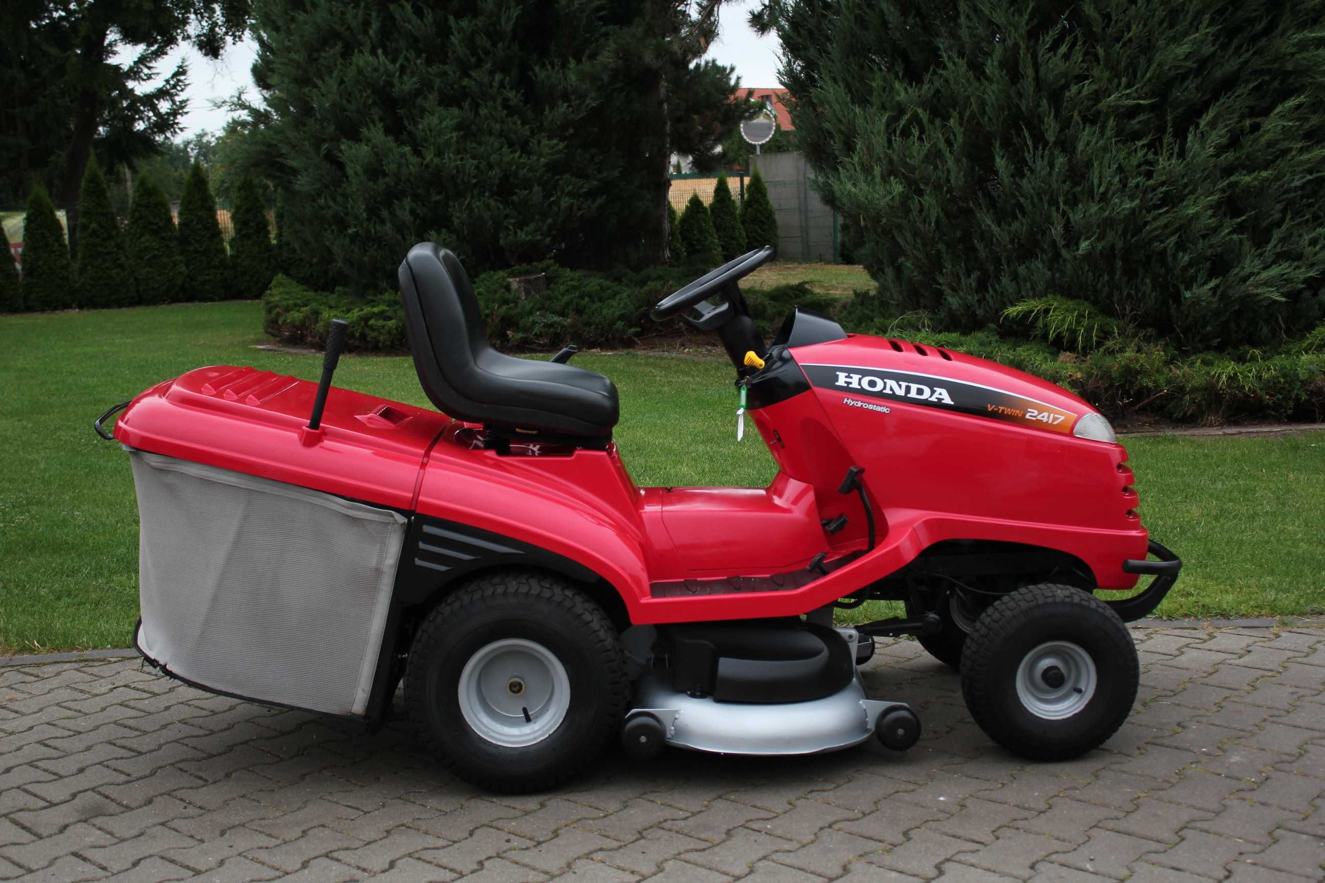 Honda 2417 V2  TRAKTOREK Kosiarka