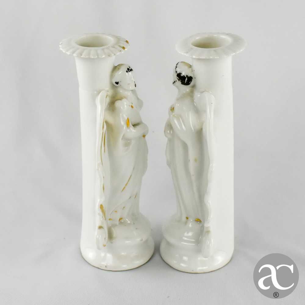 Par de castiçais em porcelana Europeia, séc. XIX