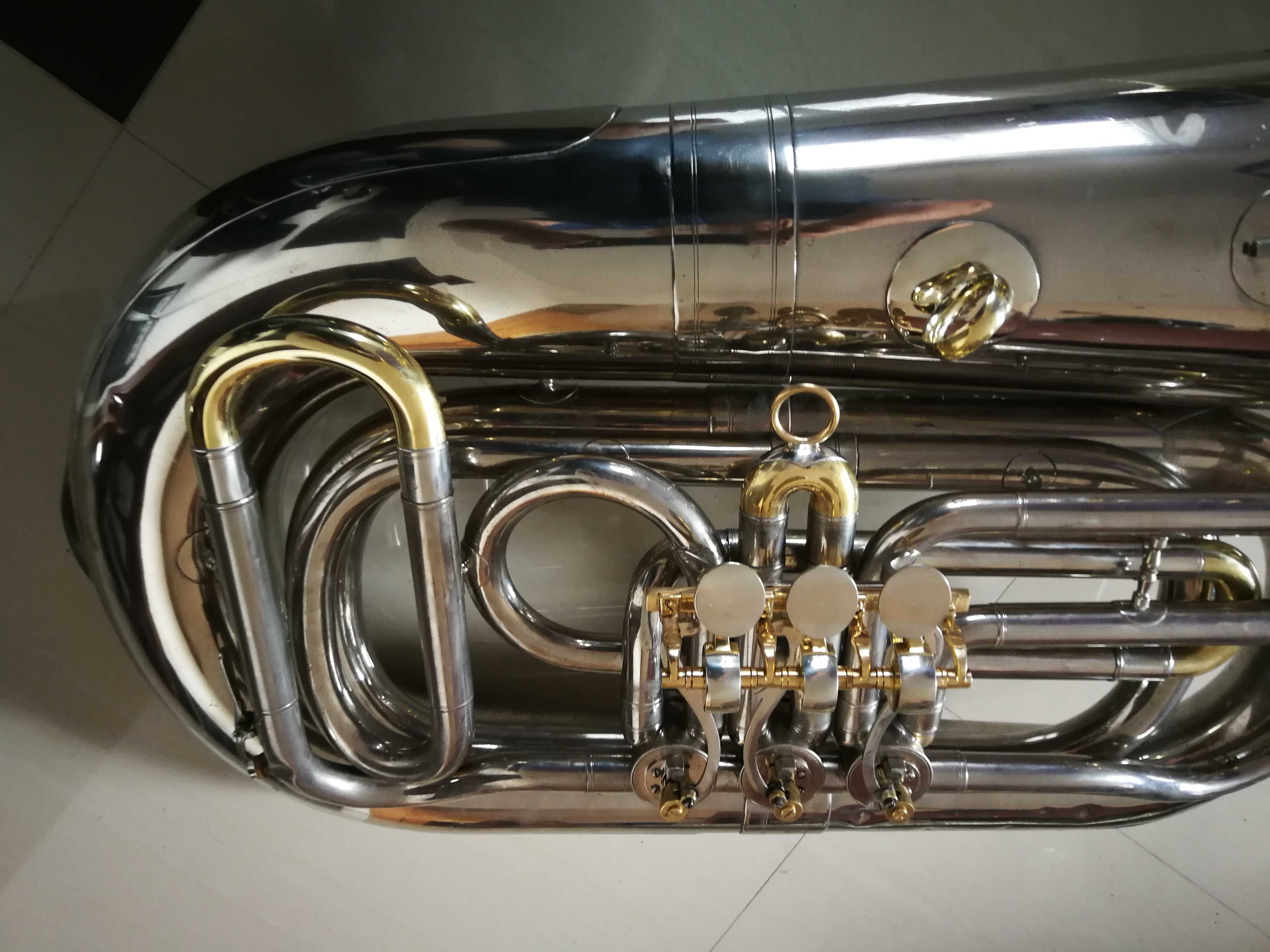 Tuba Bb Miratone