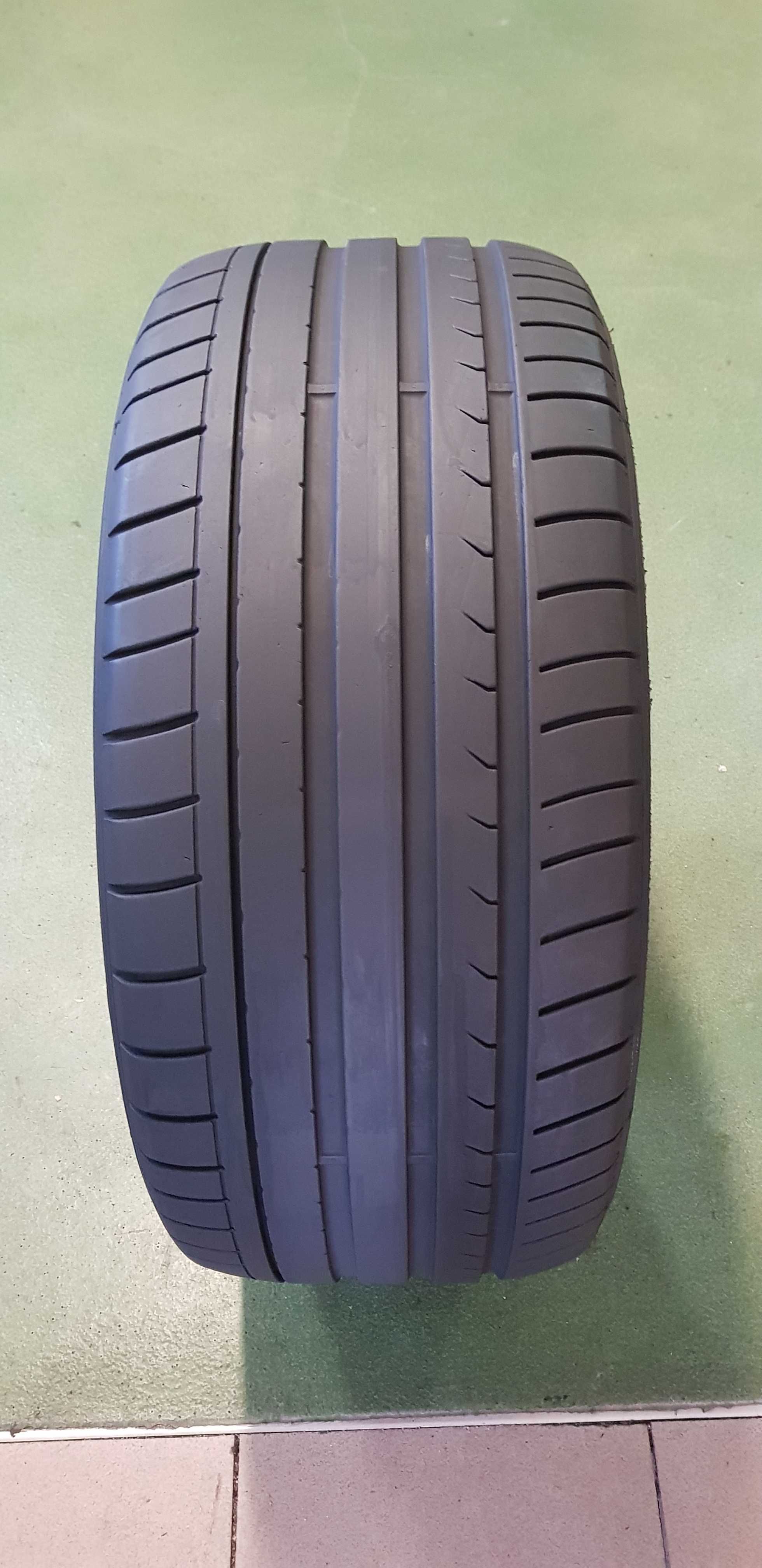 Opona pojedyncza 255 40 R19 96V Dunlop SP Sport Maxx GT bieżnik 5,2mm