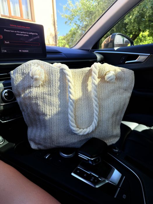 Пляжна сумка плетена