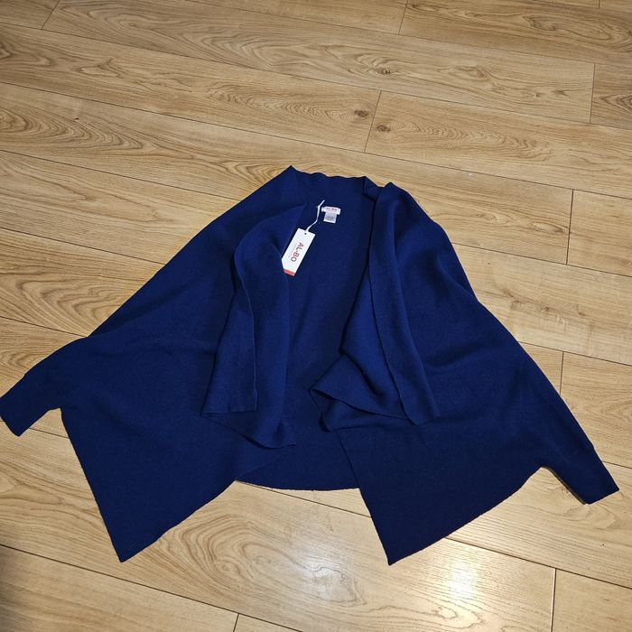 Nowy z metkami sweterek z wełny z lamy granat 40-42-44