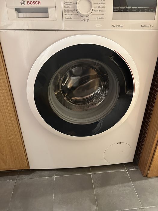 Maquina de lavar Bosch VarioPerfect serie 4- 7kg/1200 rpm em otimo est