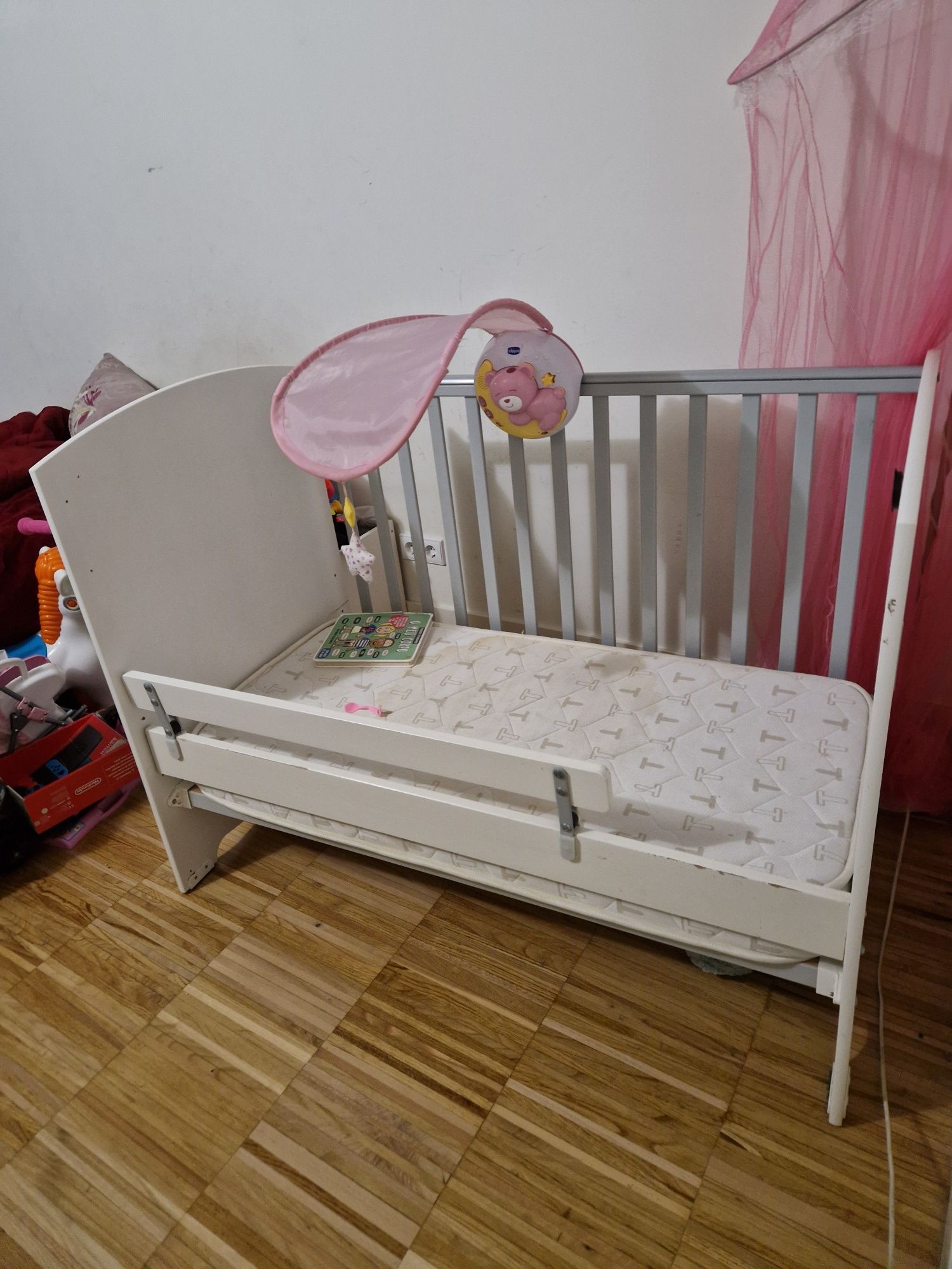 Berço de bebé ...