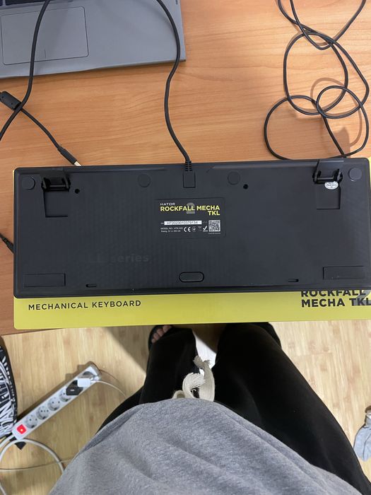 Клавиатура механическая Hator Rockfall Mecha TKL 2