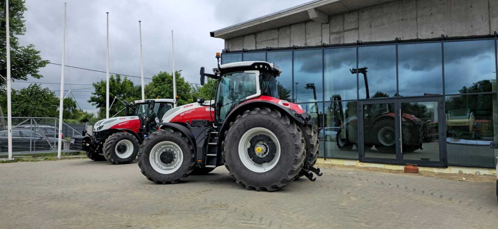Ciągnik rolniczy Steyr Terrus 270,  (Optum)
