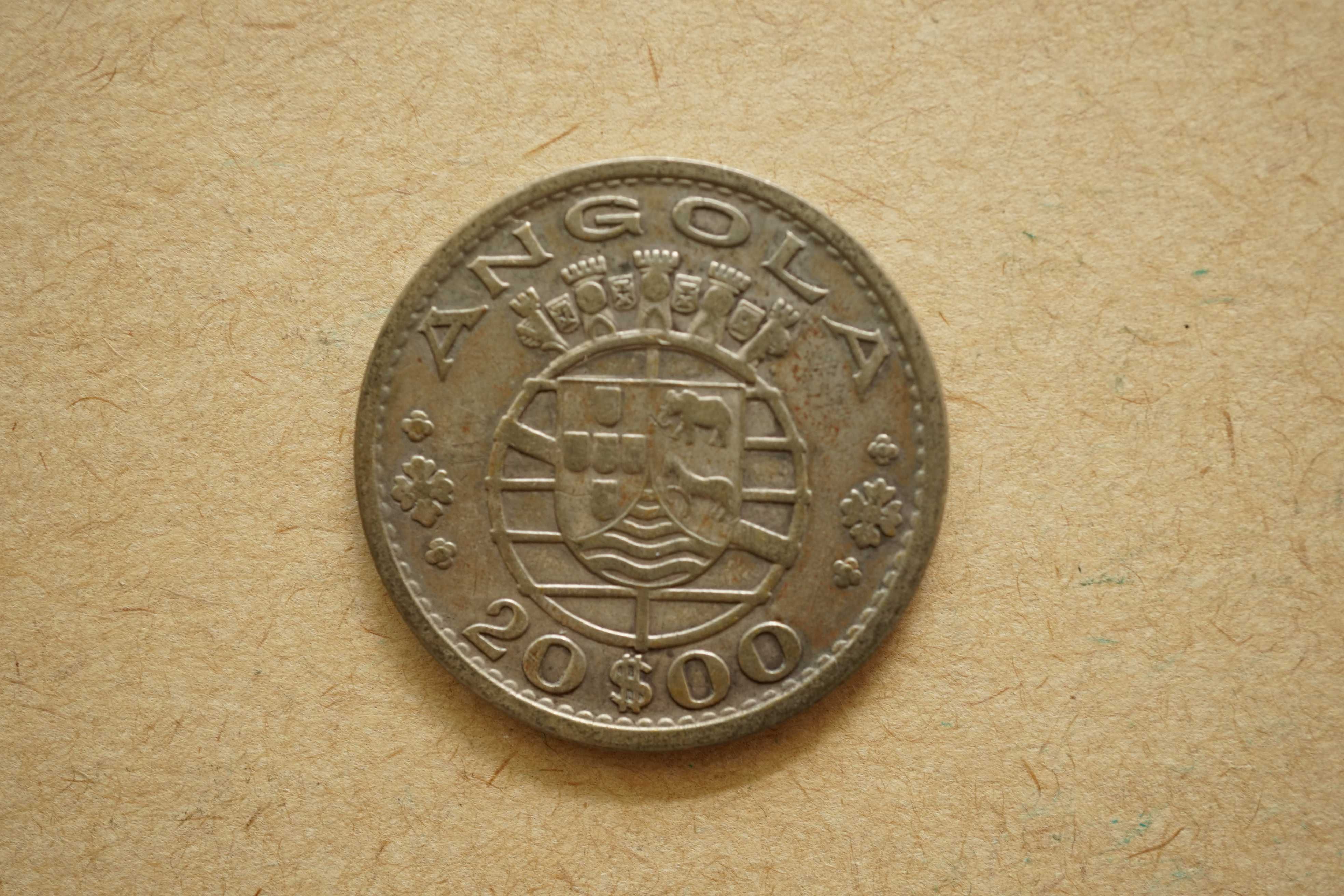 Moeda de Prata de Angola Portuguesa de 20 escudos - 1952
