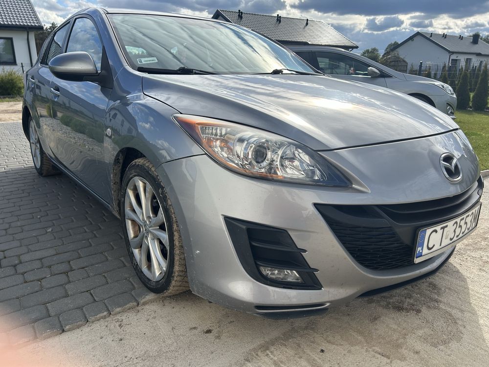 Mazda 3 2011 rok 2.2 185 km
