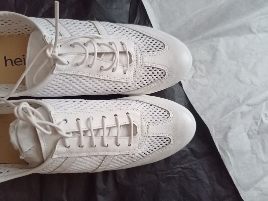 Heine skórzane ażurowe buty na platformie 5 cm rozmiar 35 wkładka 22,7