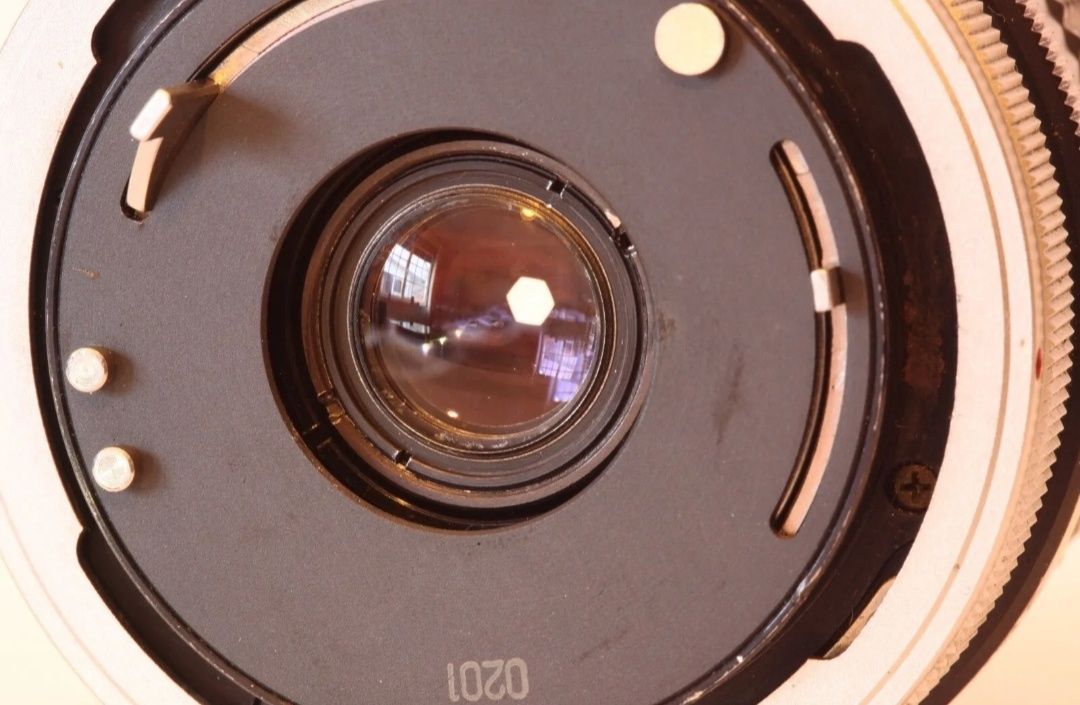 Objectiva Canon FD 28mm f/3.5 S.C.