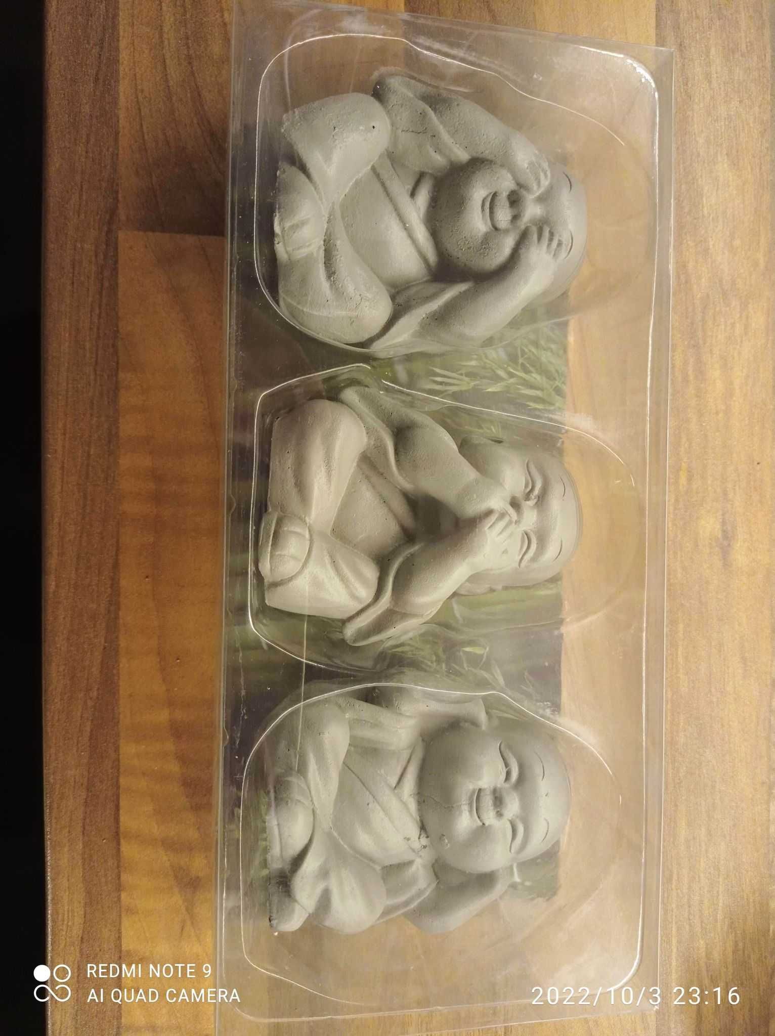 Cementowe figurki dekoracyjne Budda
