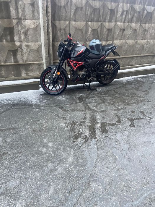 Мотоцикл Lifan SR 200