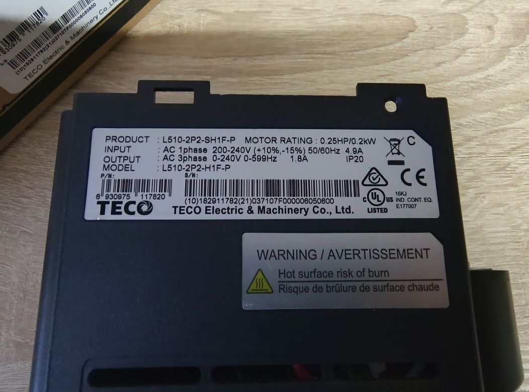 Falownik TECO 0,2kW L510-2P2-SH1F-P. Inwerter przemiennik częstotliwoś