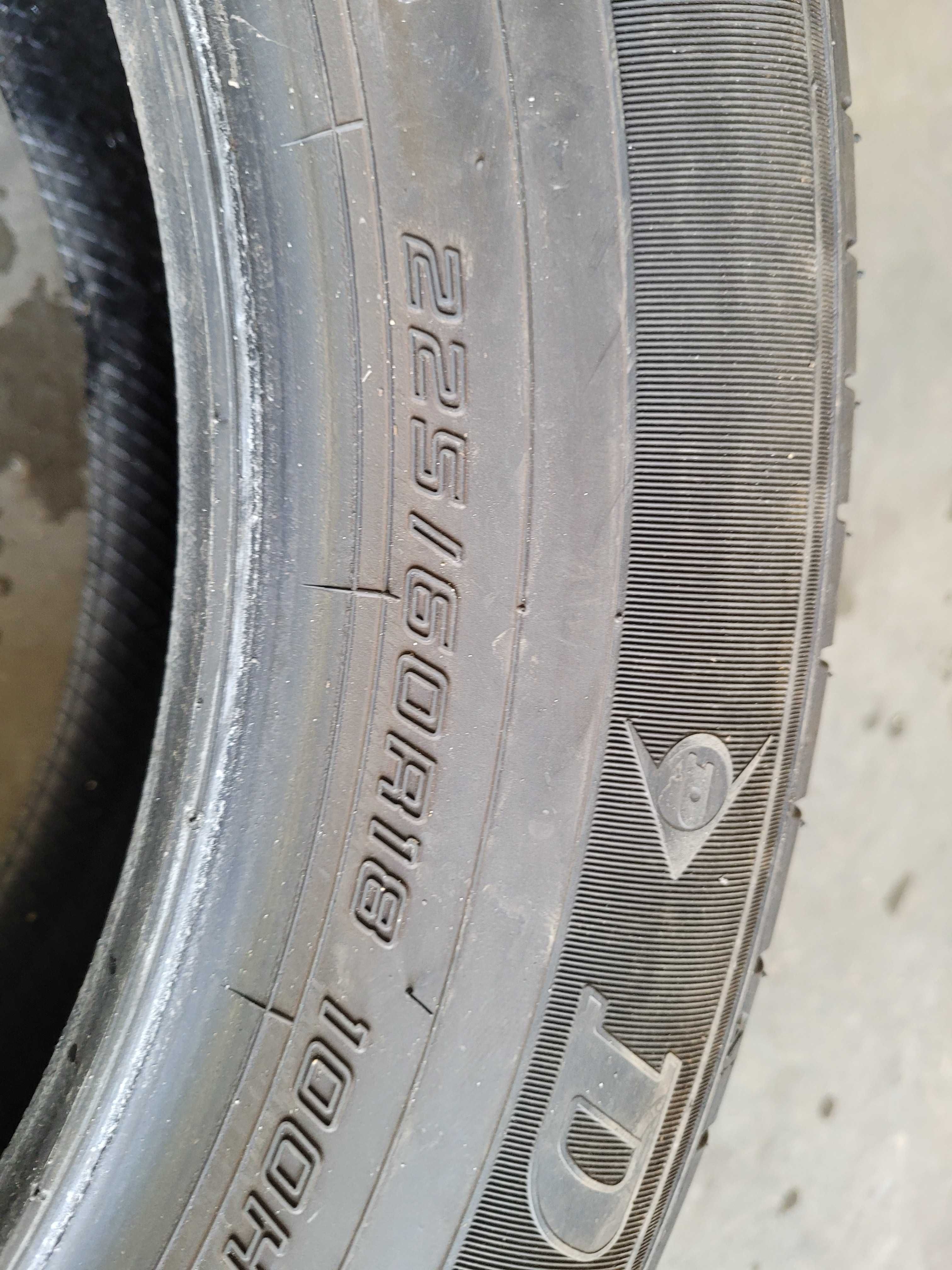 opony dunlop 2 sztuki 225 /60 18 lato