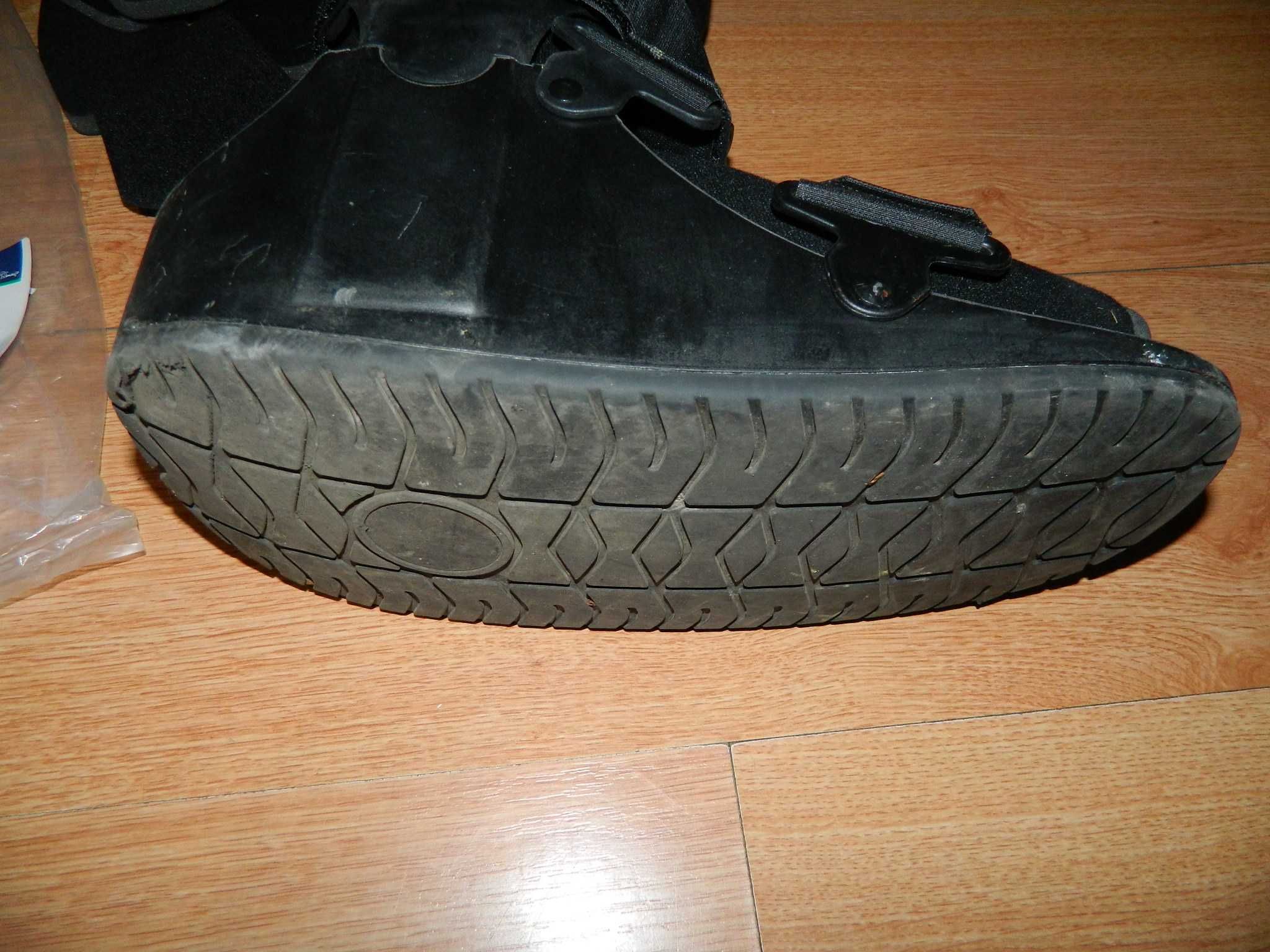 But marszowy krótki ze stabilizacją pneumatyczną