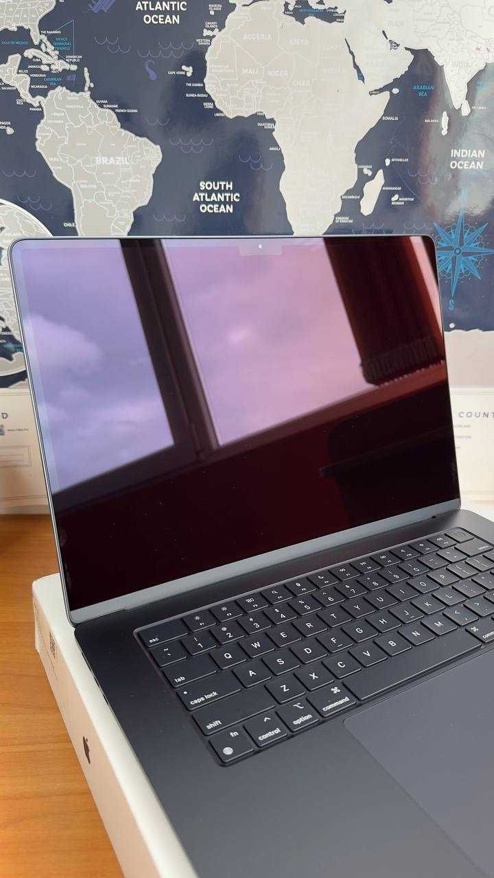 Apple MacBook Air 15,3" M2 256Gb Midnight (MQKW3) 2023 2 цилкли