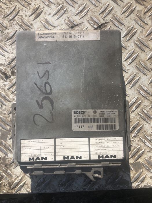 Блок управления двигателя Man. Bosch 0281001347