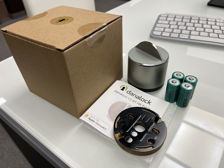 Danalock v3 bluetooth+Apple HomeKit,smart, розумний замок