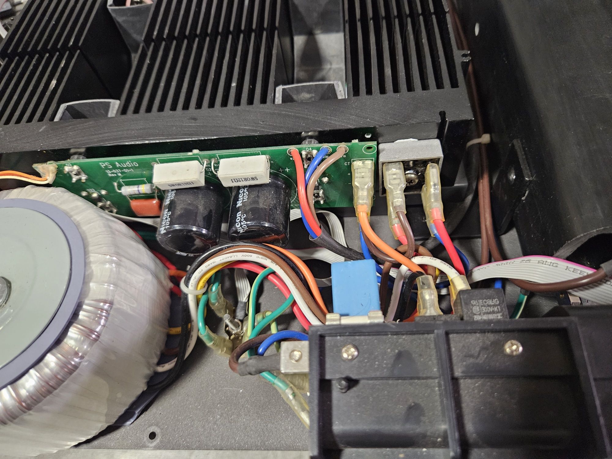 Ps Audio Power Plant Premier регенератор стабілізатор не робочий