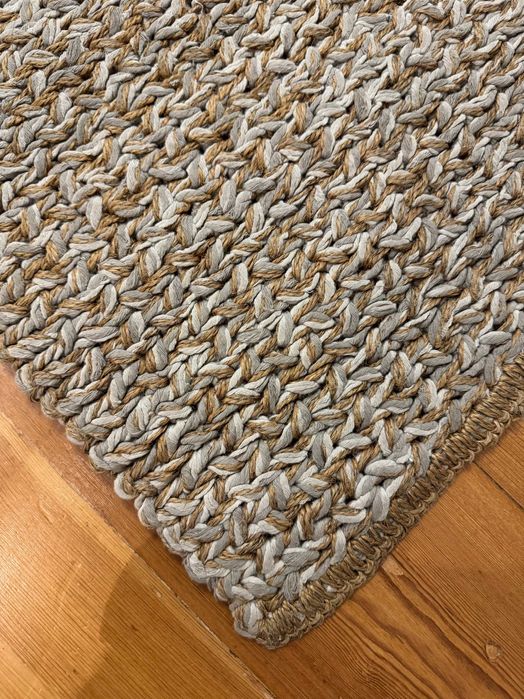 Tapete de Sisal Artesanal 4m x 2m impecável. Peça única sob medida