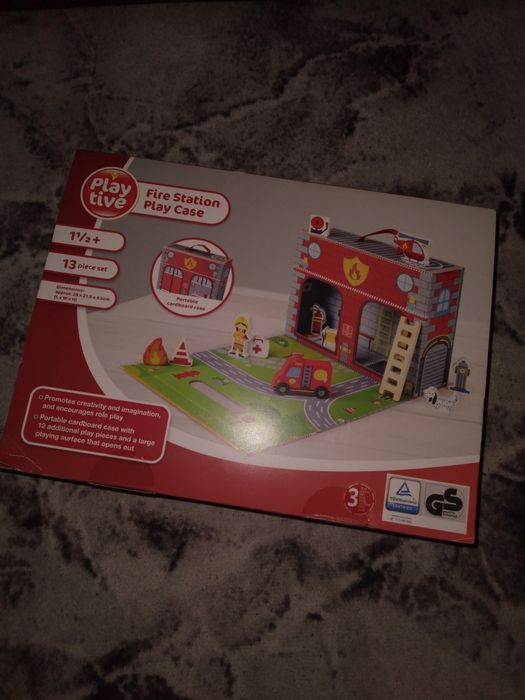 Игровой набор в чемодане пожарная станция fire station playtive