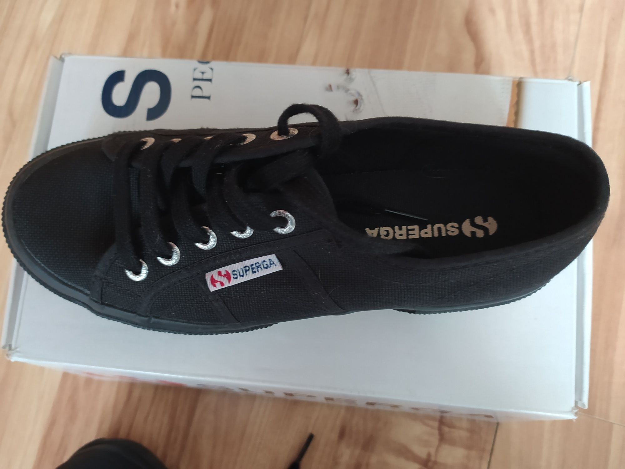 Superga nowe r.36 dł 23