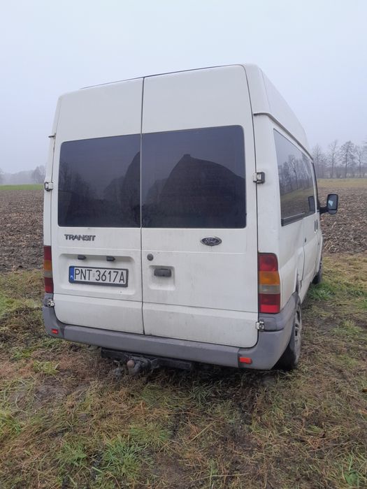 Ford  Transit 9 osobowy. Podwyższany
