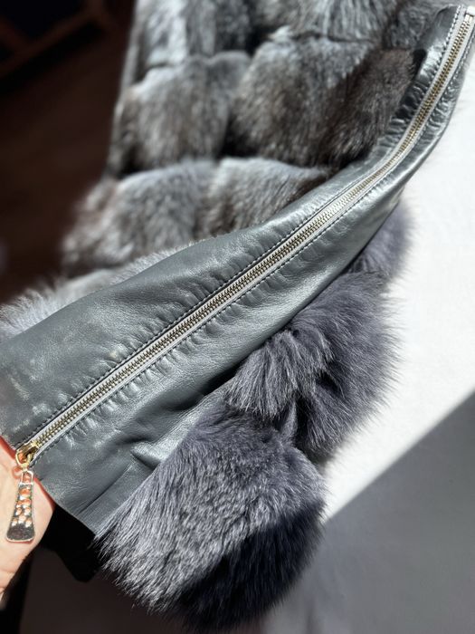 Жилет песець та шкіра