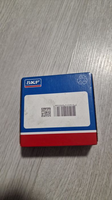 Підшипник skf 22206 E