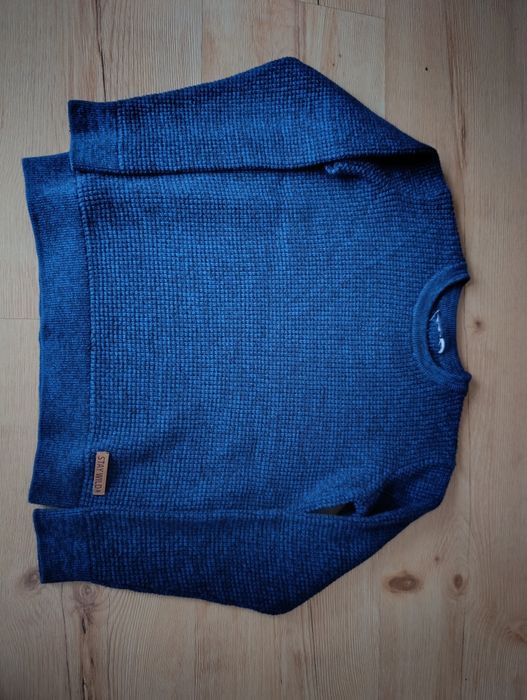 Sweterek chłopięcy