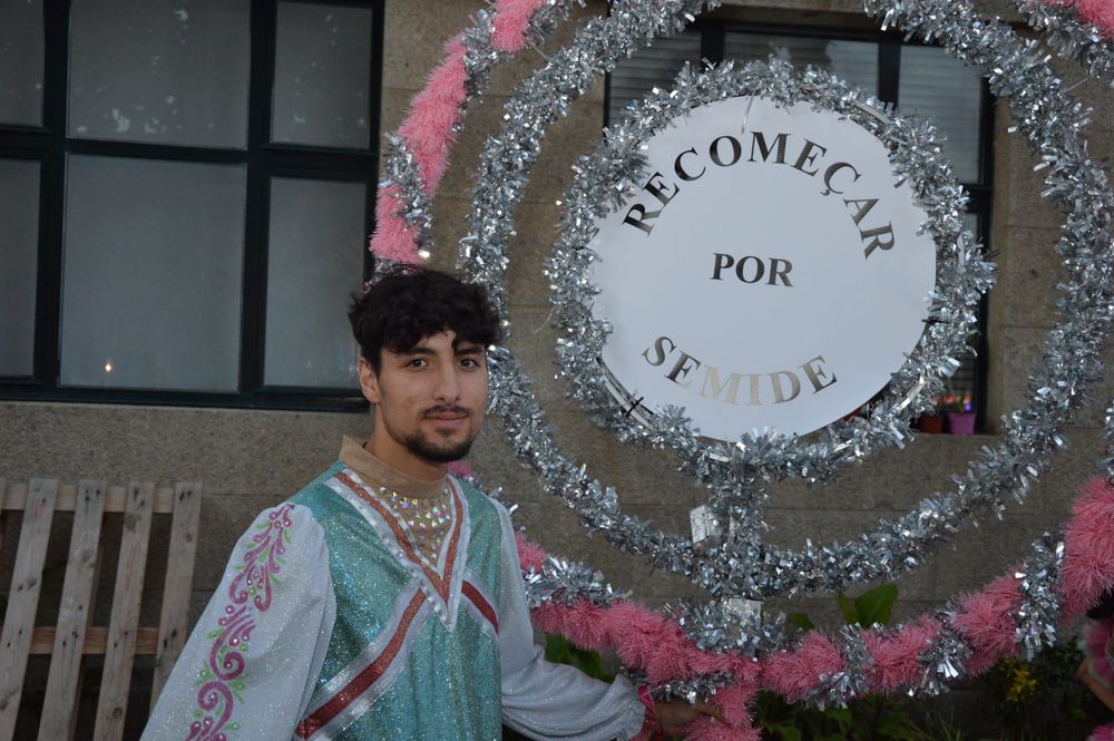 Trajes de Marcha Popular