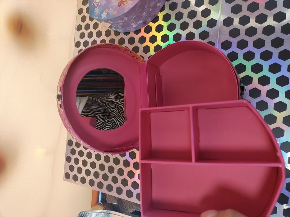 Szkatułka na biżuterię dla dziewczynki