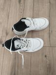 Adidas 35 i 1/2 białe  buty 35,5