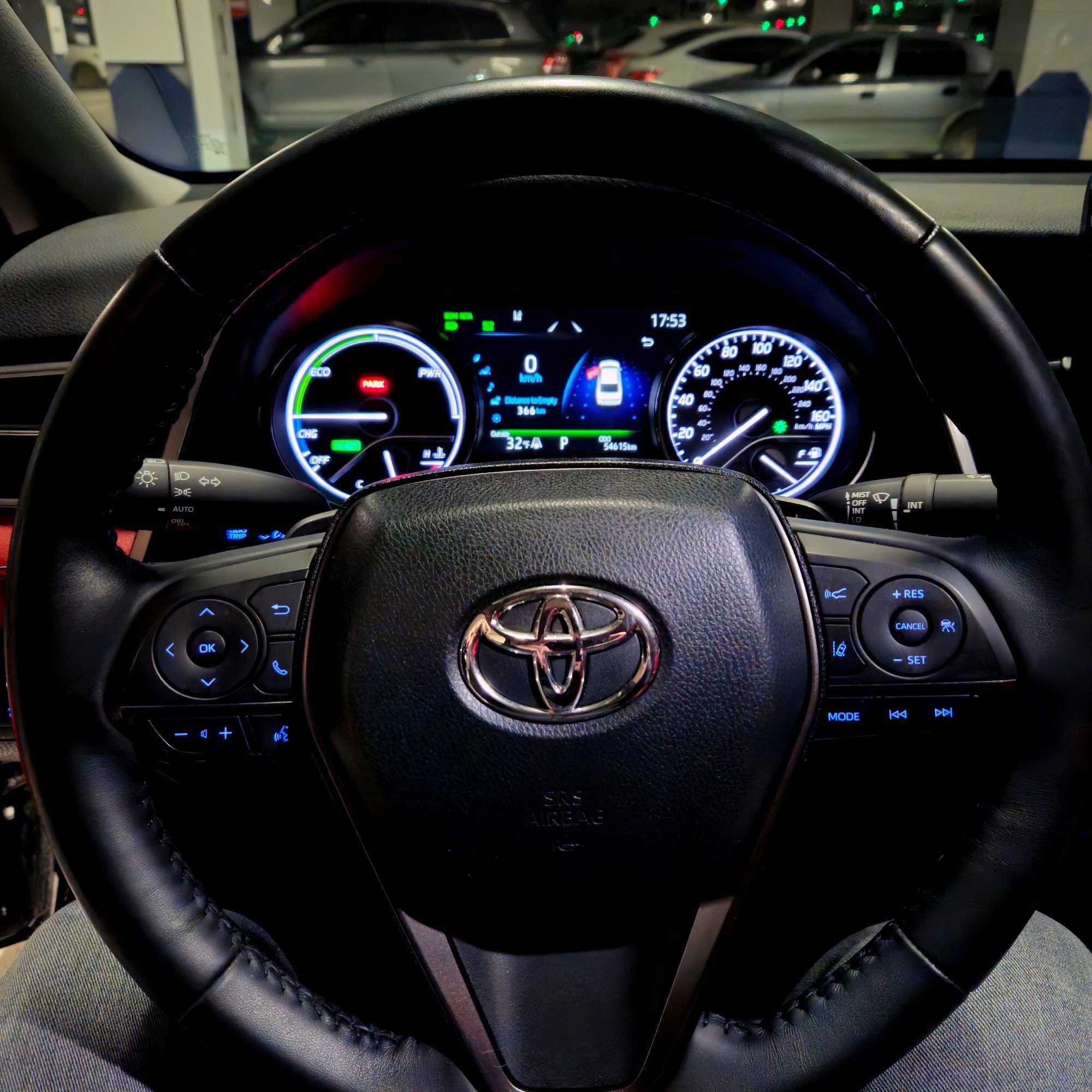 Toyota Camry XSE 2021