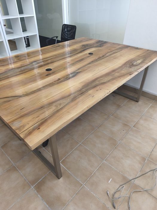 Mesa escritório 2,12mX1,47m