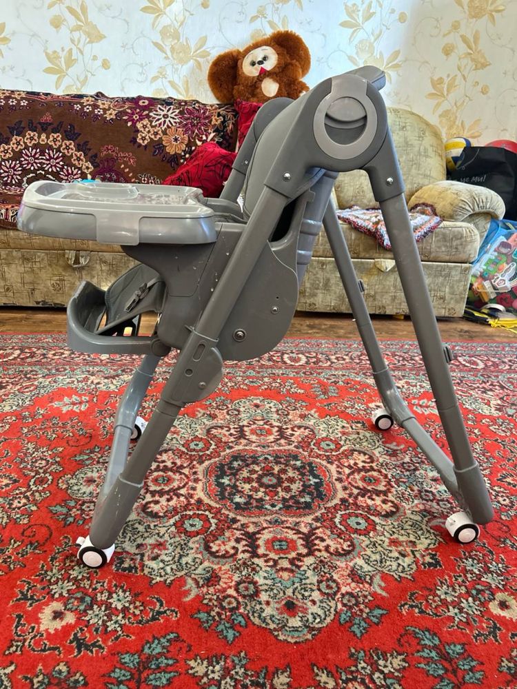 Стульчик для кормления Carrello