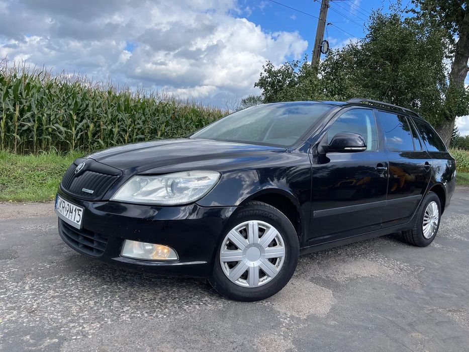 Skoda Octavia 2012 ROK 1.6 TDI_Klimatronic,Grzane fotele,Elektryka,Hak_Bezwypadkowa!