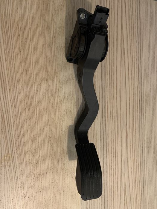 Pedal acelerador peugeot 307