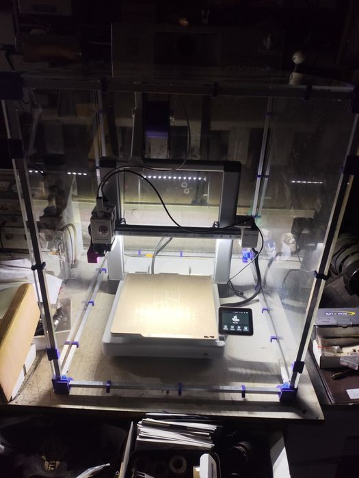 Продам Bambu Lab A1