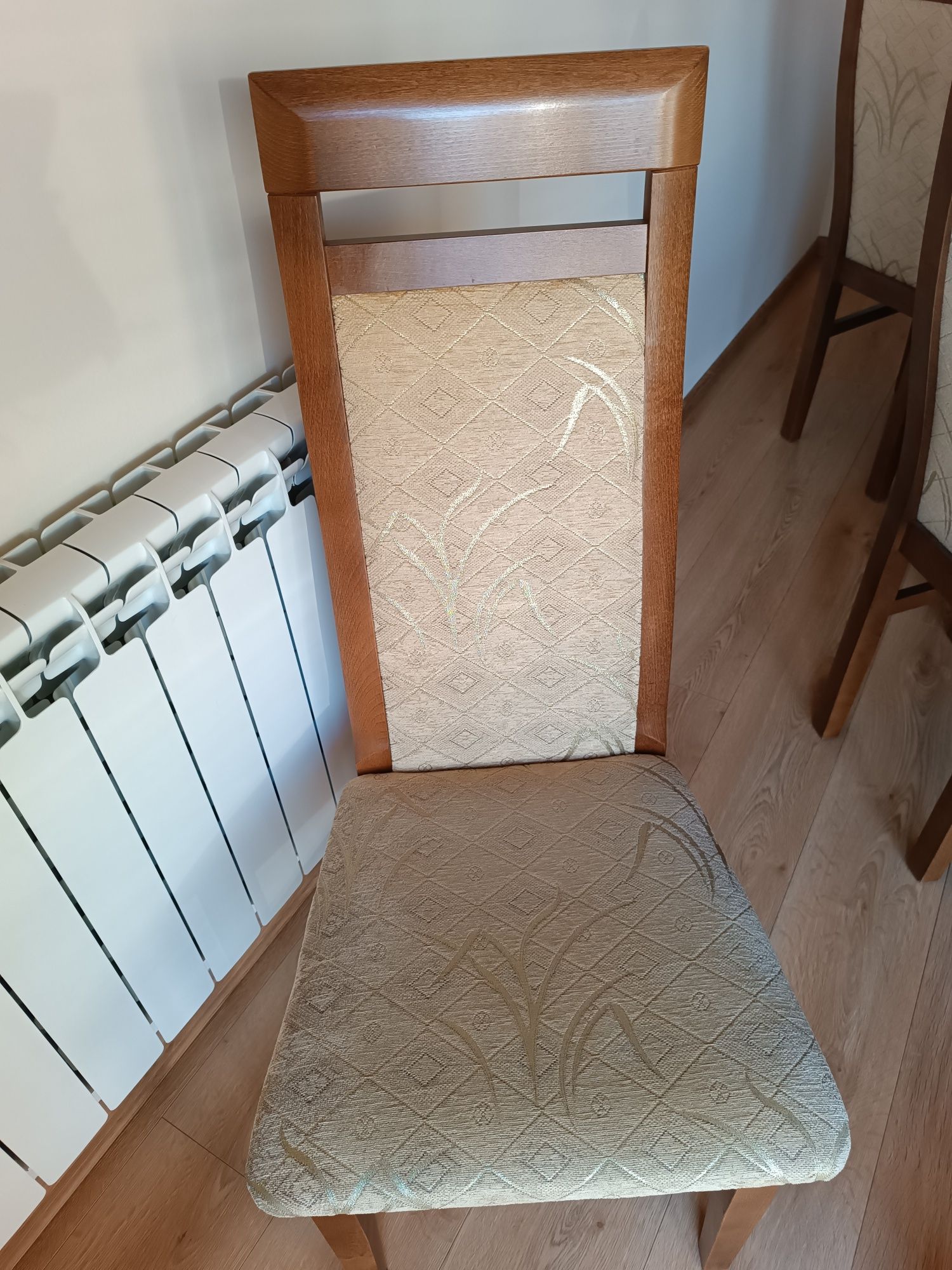 Sprzedam stół drewniany